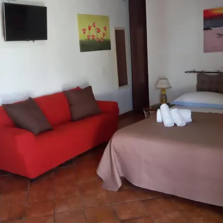 Le Casette Di Simona 度假居 兰佩杜萨