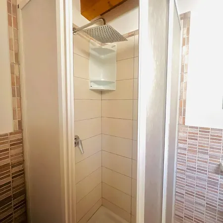 度假居 Le Casette Di Simona 兰佩杜萨